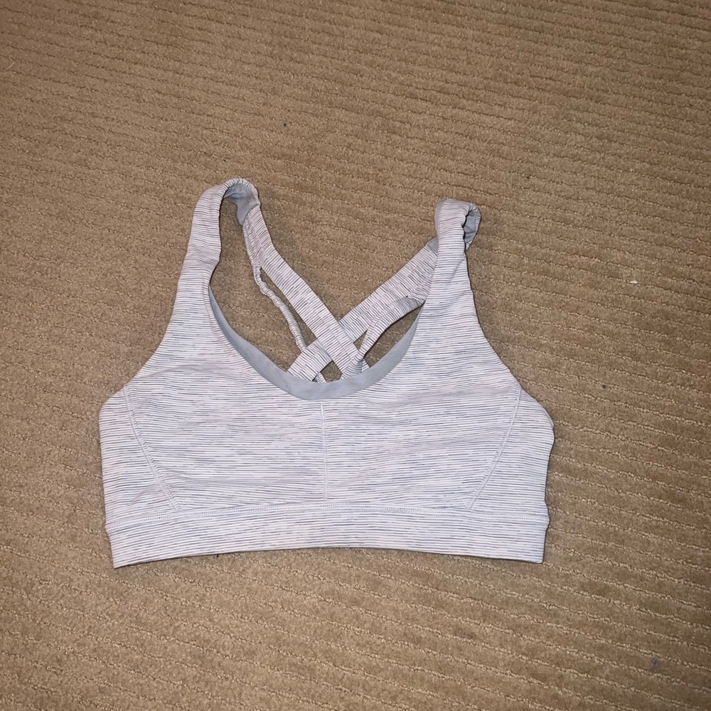 Lululemon Sports Bra Sz 4